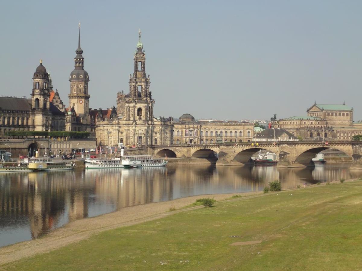 4 Raum Wohnung Mit Balkon Auf 120Sqm In Top Lage Dresden Exterior foto
